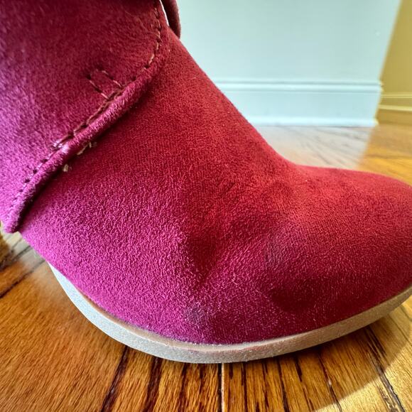 Maurice Daphne Faux Suede Heeled Ankle Bootie Women's Shoes 7.5 Boho Burgundy - Picture 11 of 13